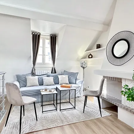 Unique & Beautiful Duplex In Saint-germain Apartment